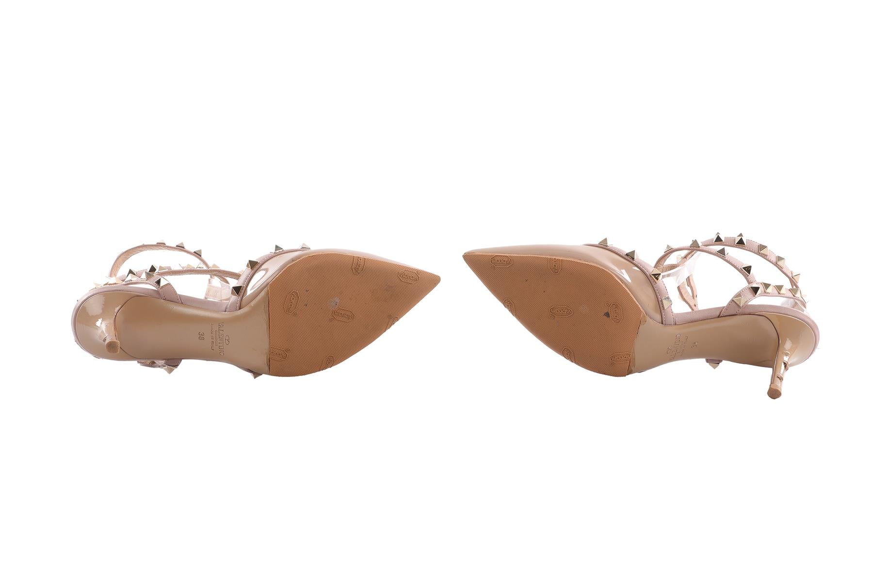 VALENTINO GARAVANI NUDE ROCKSTUD PATENT LEATHER PUMPS EU 38