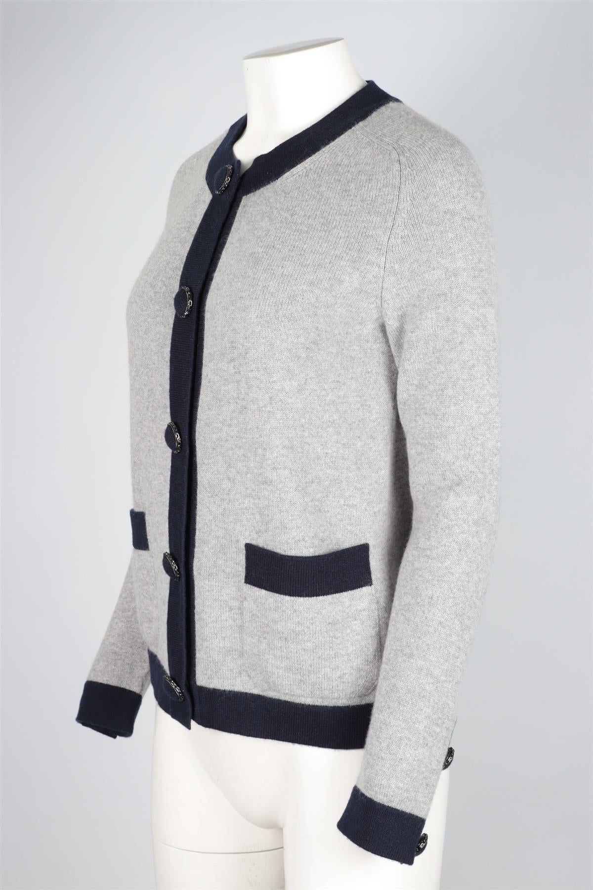 CHANEL GREY 2015 CASHMERE CARDIGAN FR 36 UK 8