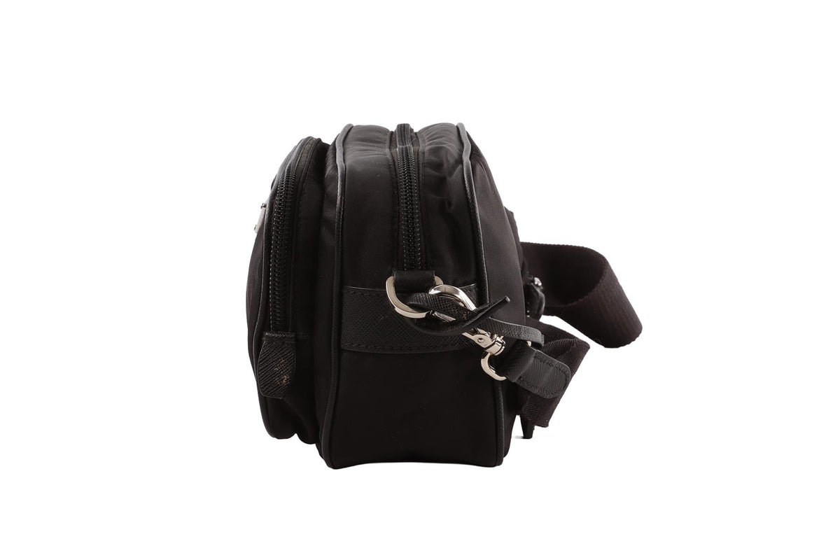 BLACK 2005 RE-EDITION CAMERA NYLON SHOULDER BAG