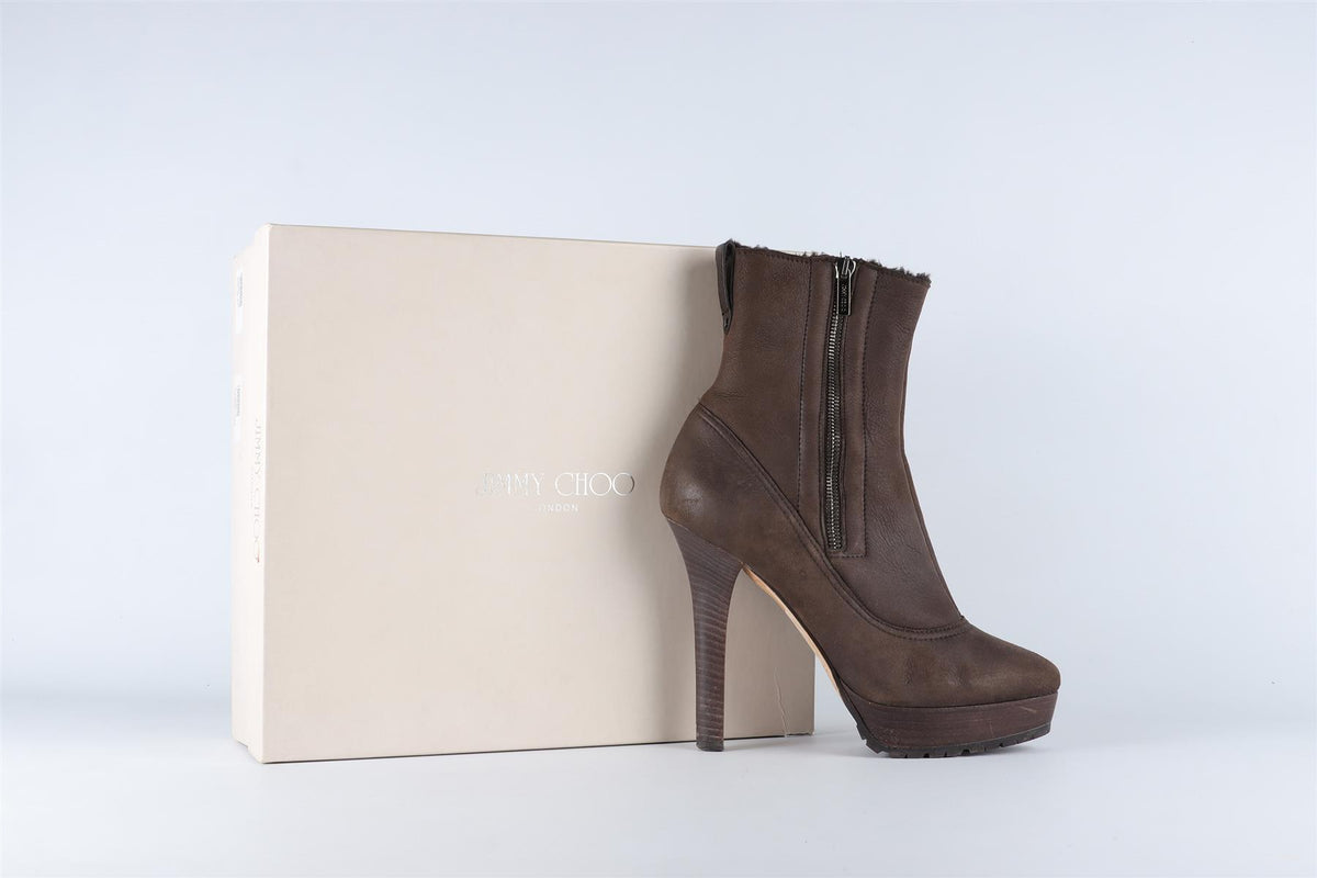 JIMMY CHOO BROWN SHEARLING AND SUEDE ANKLE BOOTS EU 38.5 UK 5.5 US 8.5