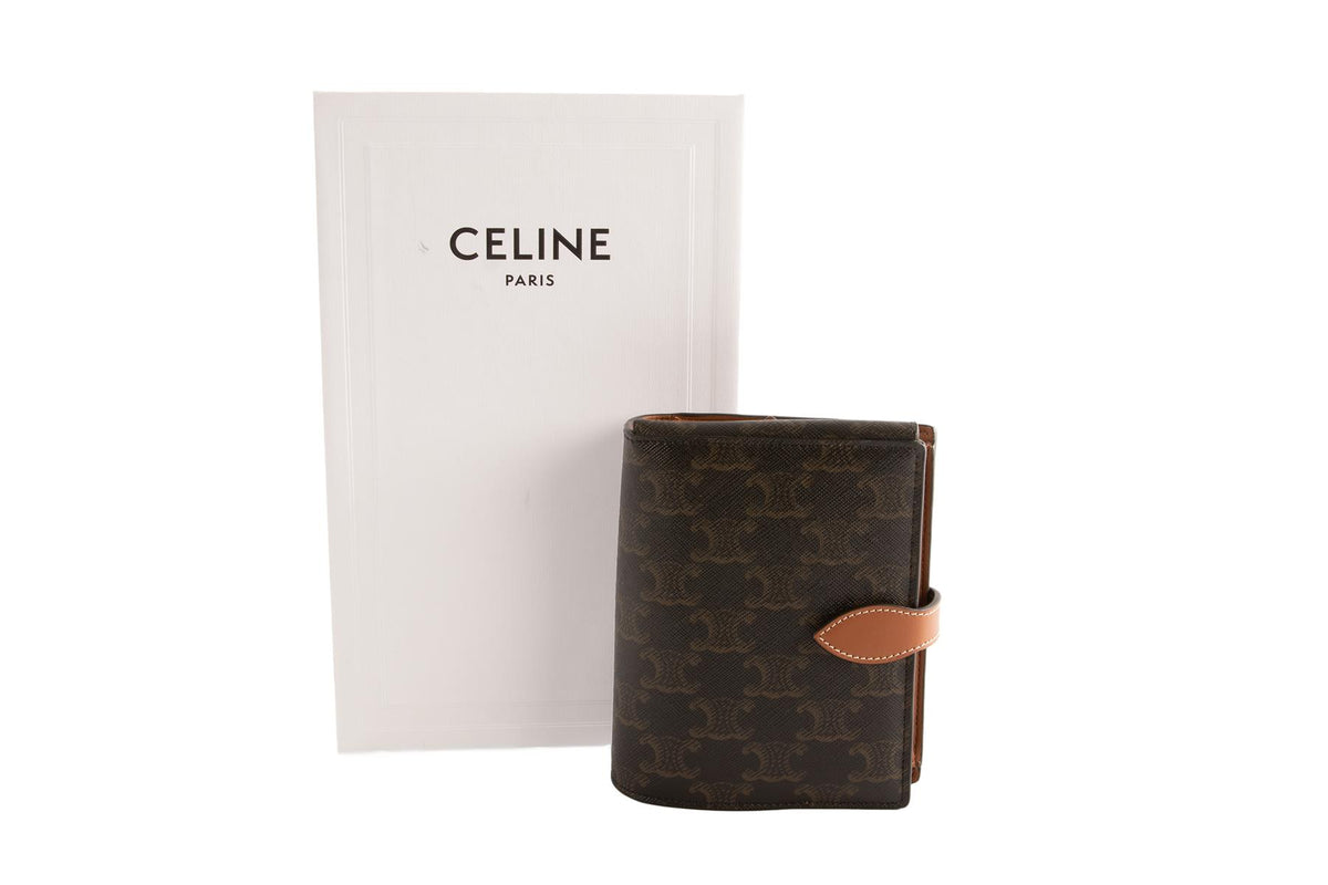 CELINE BROWN TRIOMPH CANVAS TRAVEL KIT ONE SIZE