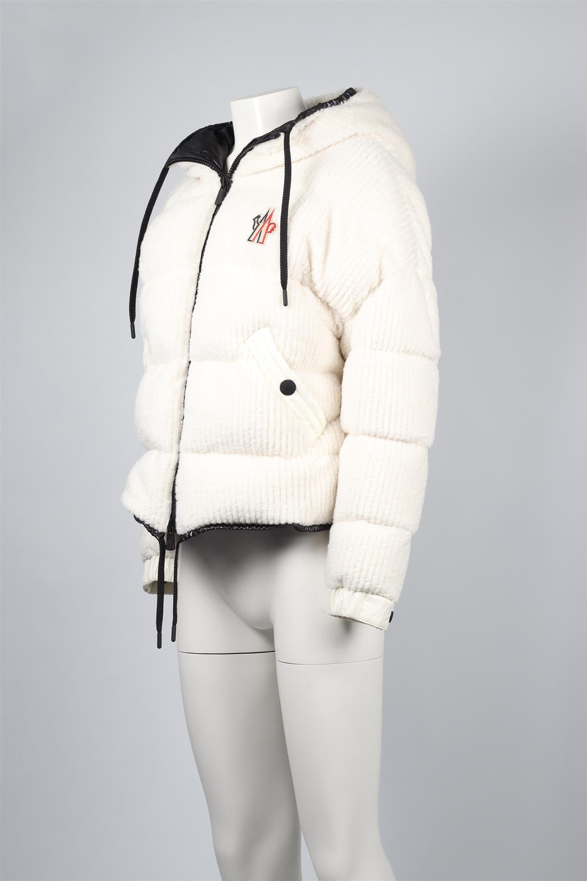 MONCLER GRENOBLE IVORY PADDED DOWN JACKET MEDIUM