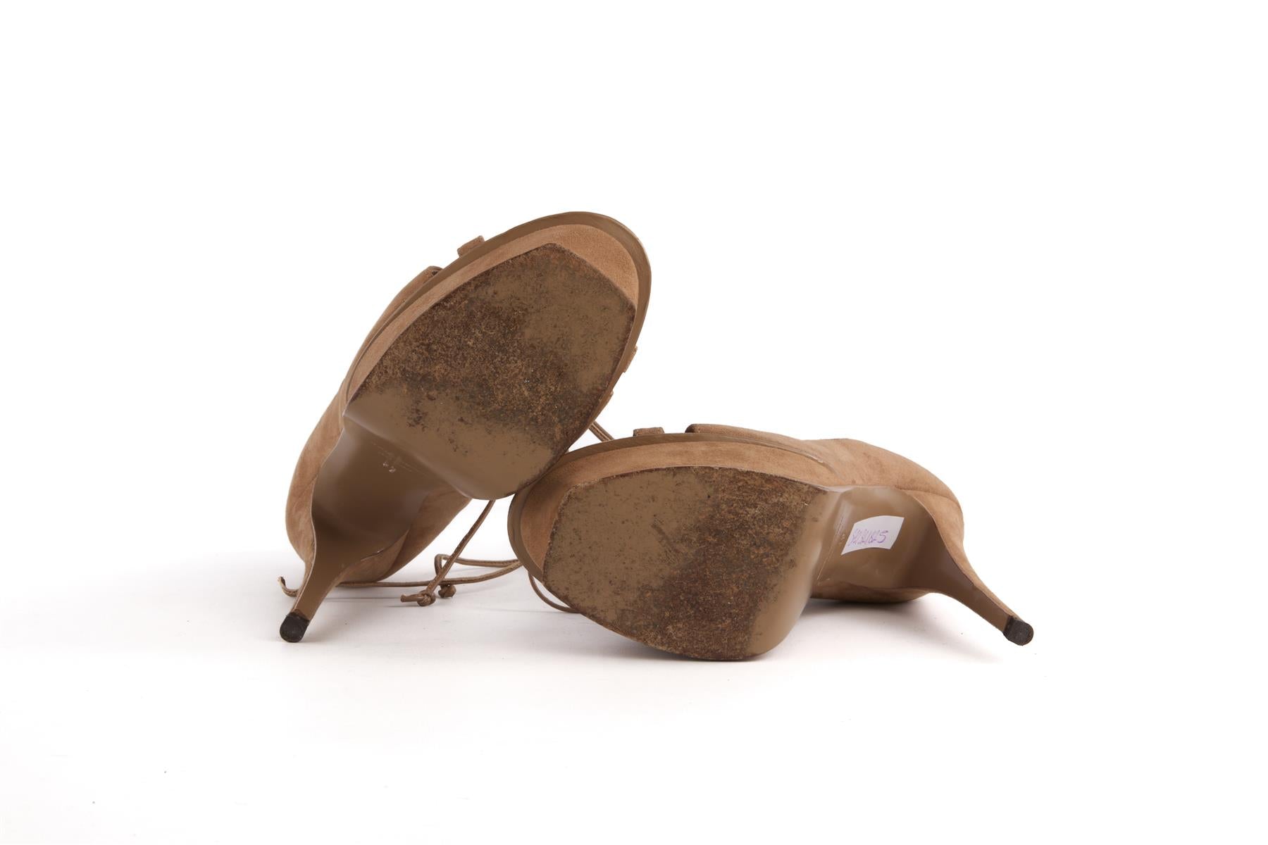 SAINT LAURENT BEIGE SUEDE PLATFORM SANDALS EU 39 UK 6 US 9