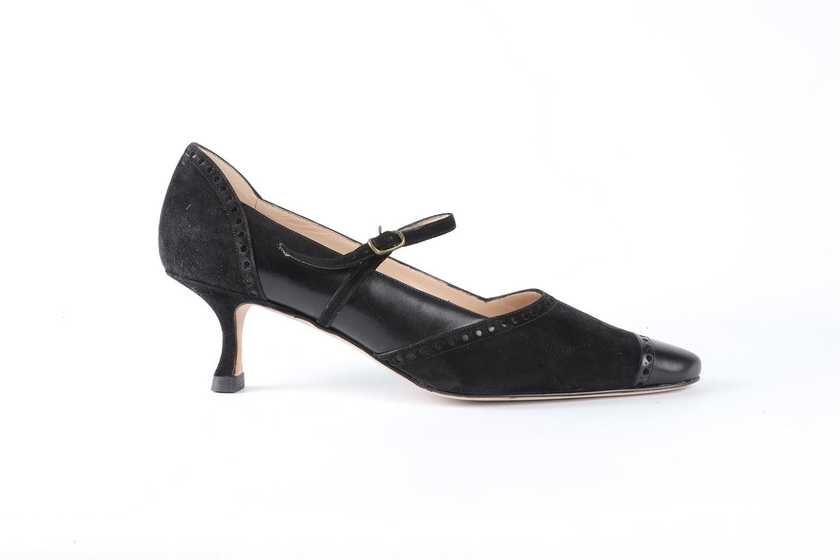 MANOLO BLAHNIK BLACK SUEDE PUMPS EU 38 UK 5 US 8