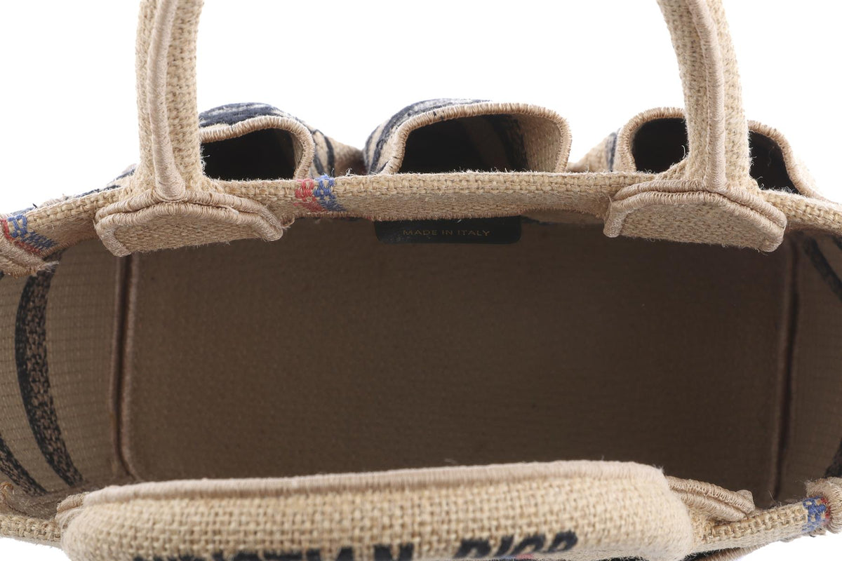 CHRISTIAN DIOR BEIGE 2022 CATHERINE SMALL JUTE TOTE BAG