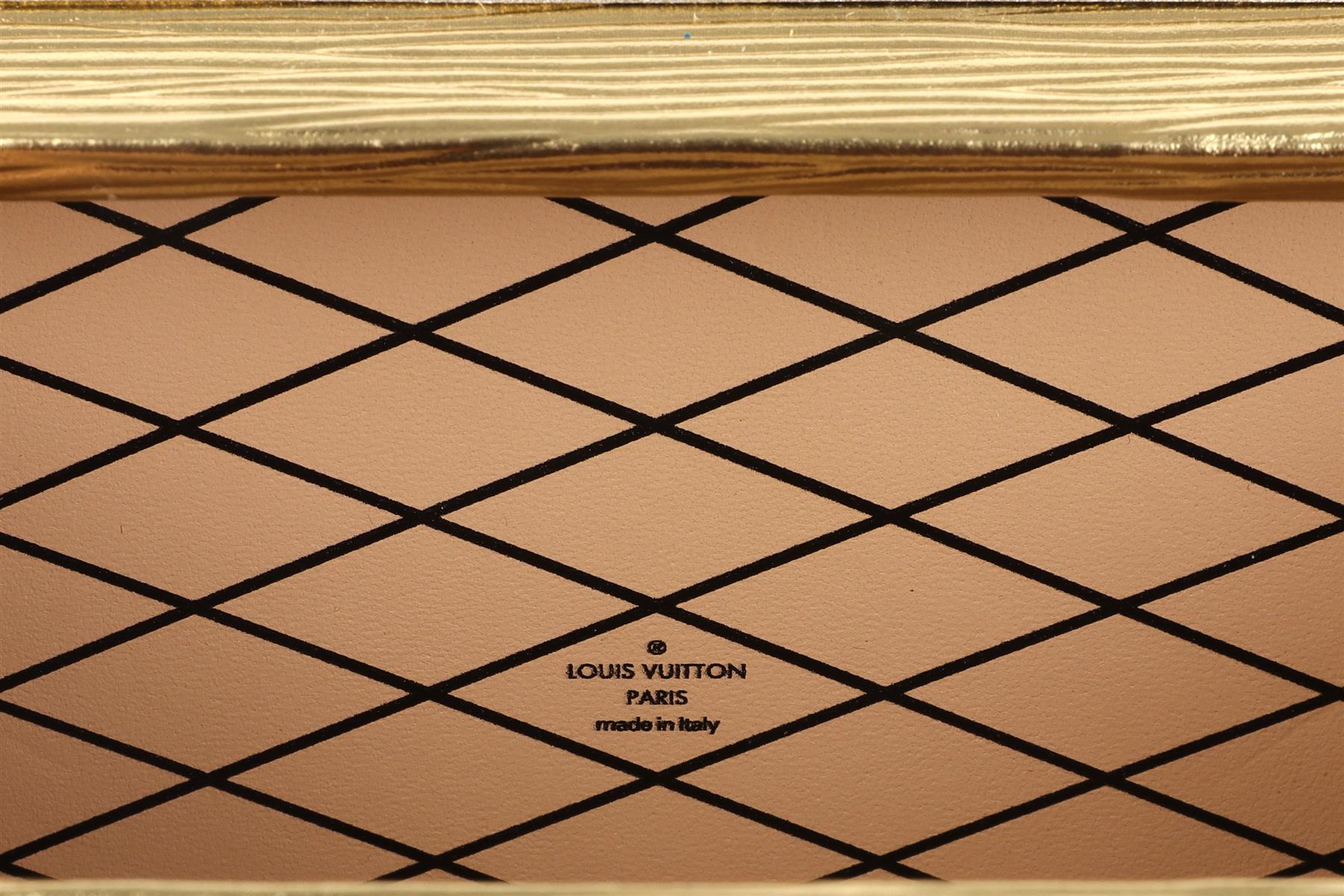 LOUIS VUITTON GOLD 2017 PETITE MALLE EPI LEATHER CLUTCH
