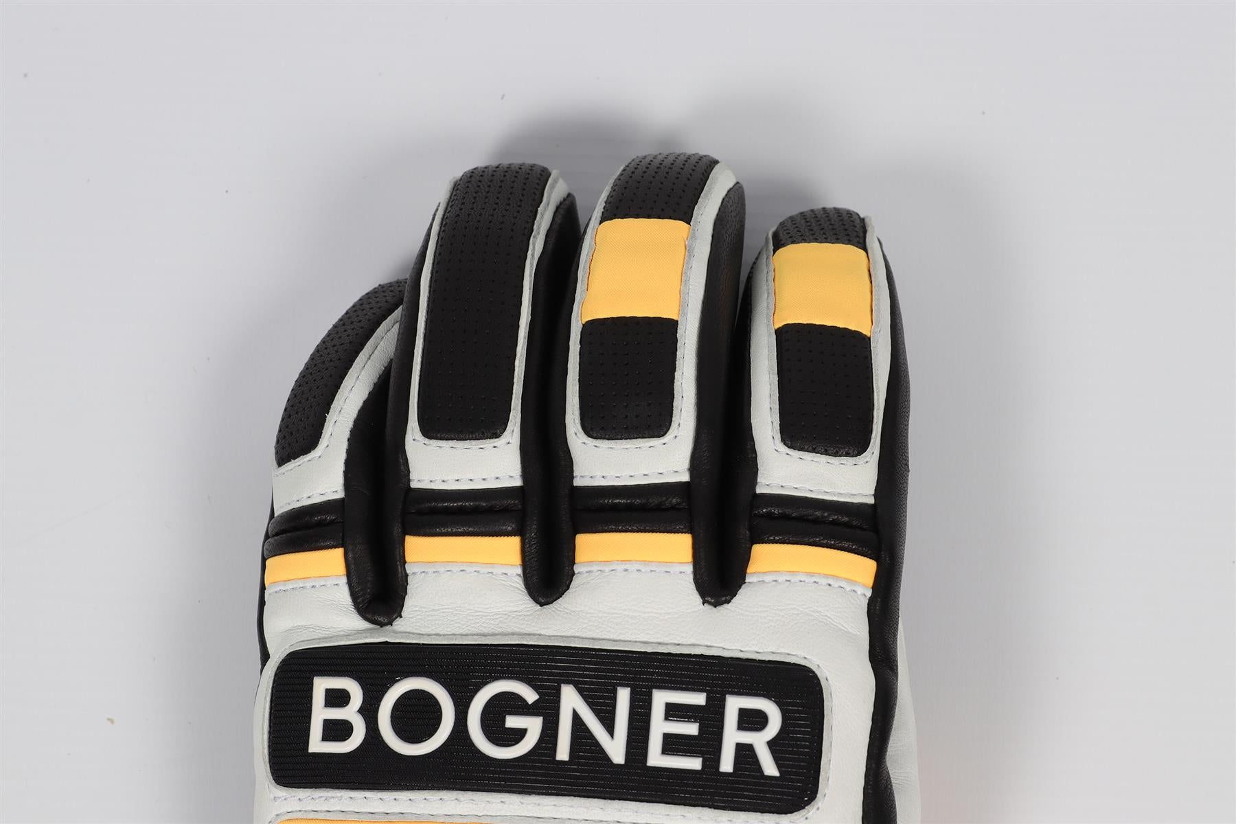 BOGNER BLACK SKI GLOVES SMALL - MEDIUM