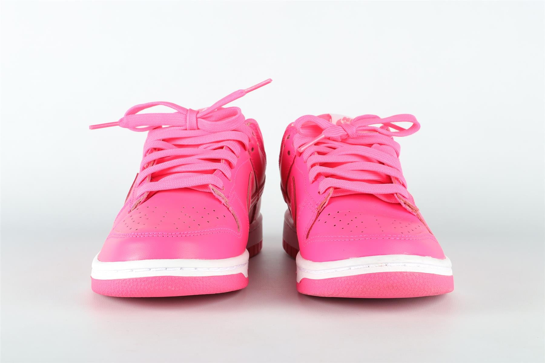 NIKE PINK KIDS GIRLS SNEAKERS EU 36 UK 3 US 5.5