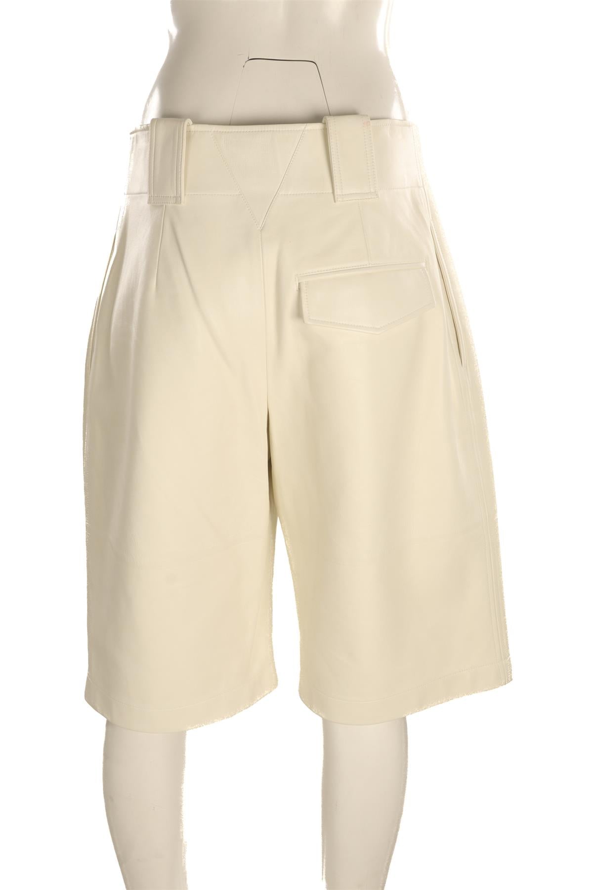 BOTTEGA VENETA IVORY LEATHER CULOTTES IT 40 UK 8