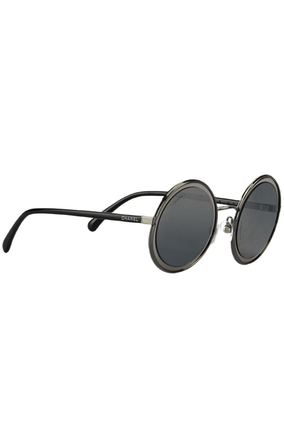 Sunglasses CHANEL CH5489 - Mia Burton