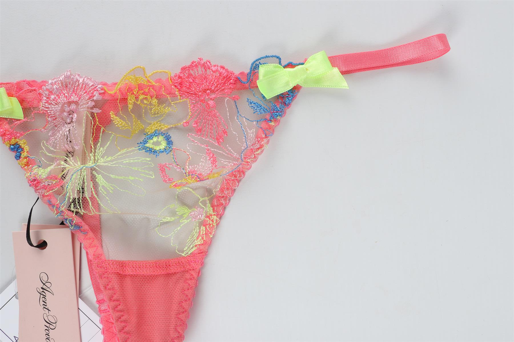 AGENT PROVOCATEUR PINK BRA AND THONG SET UK 34 E/2