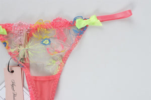 AGENT PROVOCATEUR PINK BRA AND THONG SET UK 34 E/2