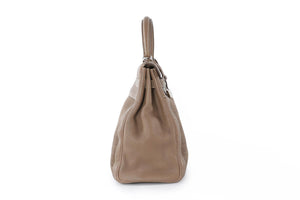 HERMÈS  TAUPE 2005 KELLY 35 CM CLEMENCE LEATHER AND HORSEHAIR BAG IN ETOUPE