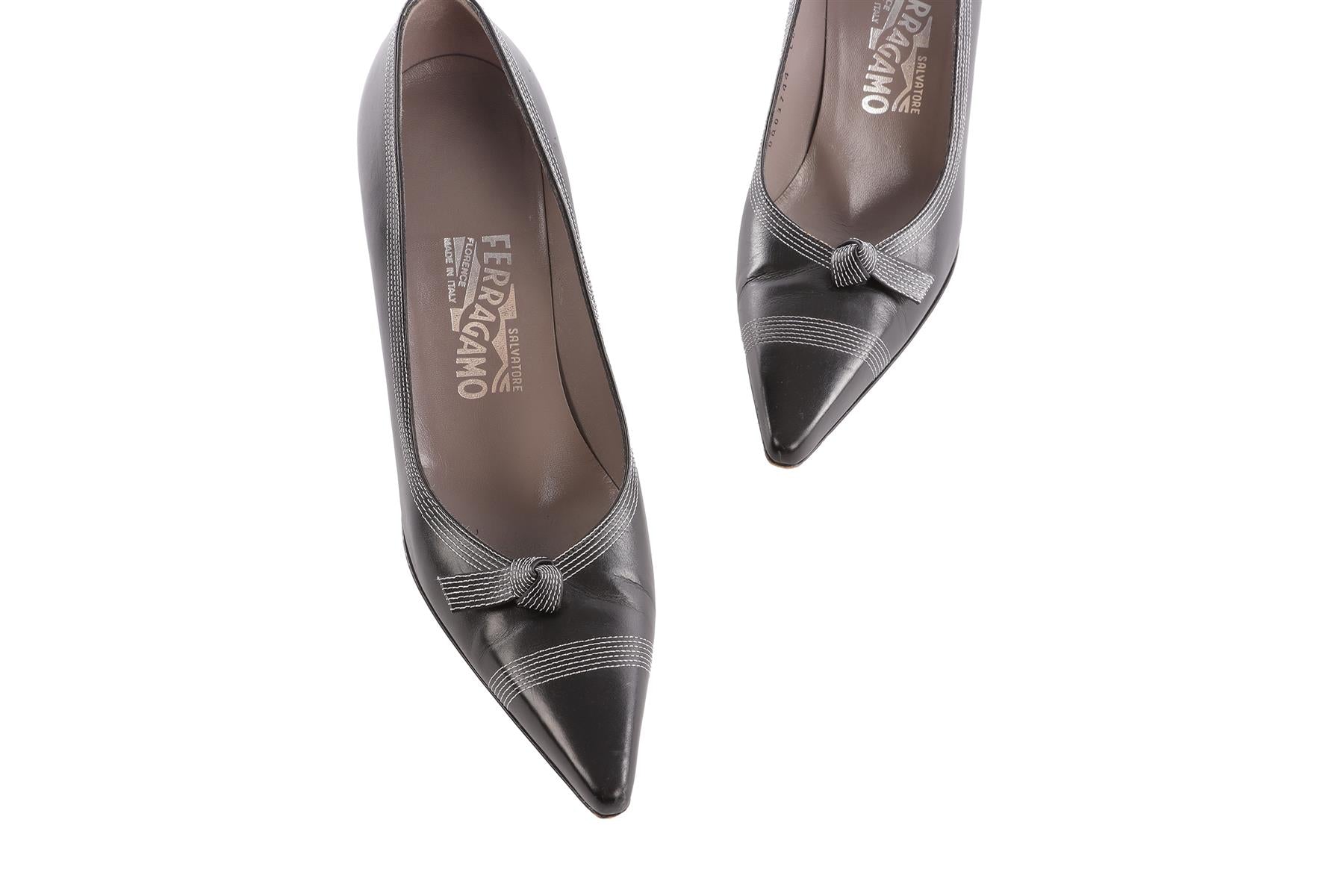 SALVATORE FERRAGAMO BLACK VINTAGE LEATHER PUMPS EU 36.5 UK 3.5 US 6.5