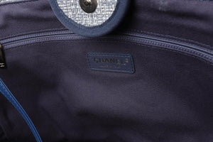 CHANEL BLUE 2018 DEAUVILLE MEDIUM FABRIC TOTE BAG