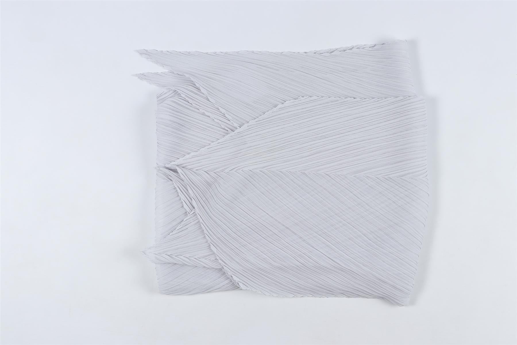 PLEATS PLEASE ISSEY MIYAKE BLUE SCARF ONE SIZE