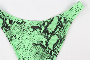 TRIANGLE GREEN BIKINI MEDIUM