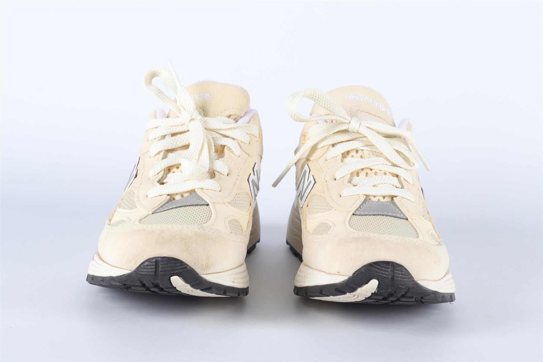 NEW BALANCE CREAM 992 SUEDE SNEAKERS EU 38.5 UK 5.5 US 6