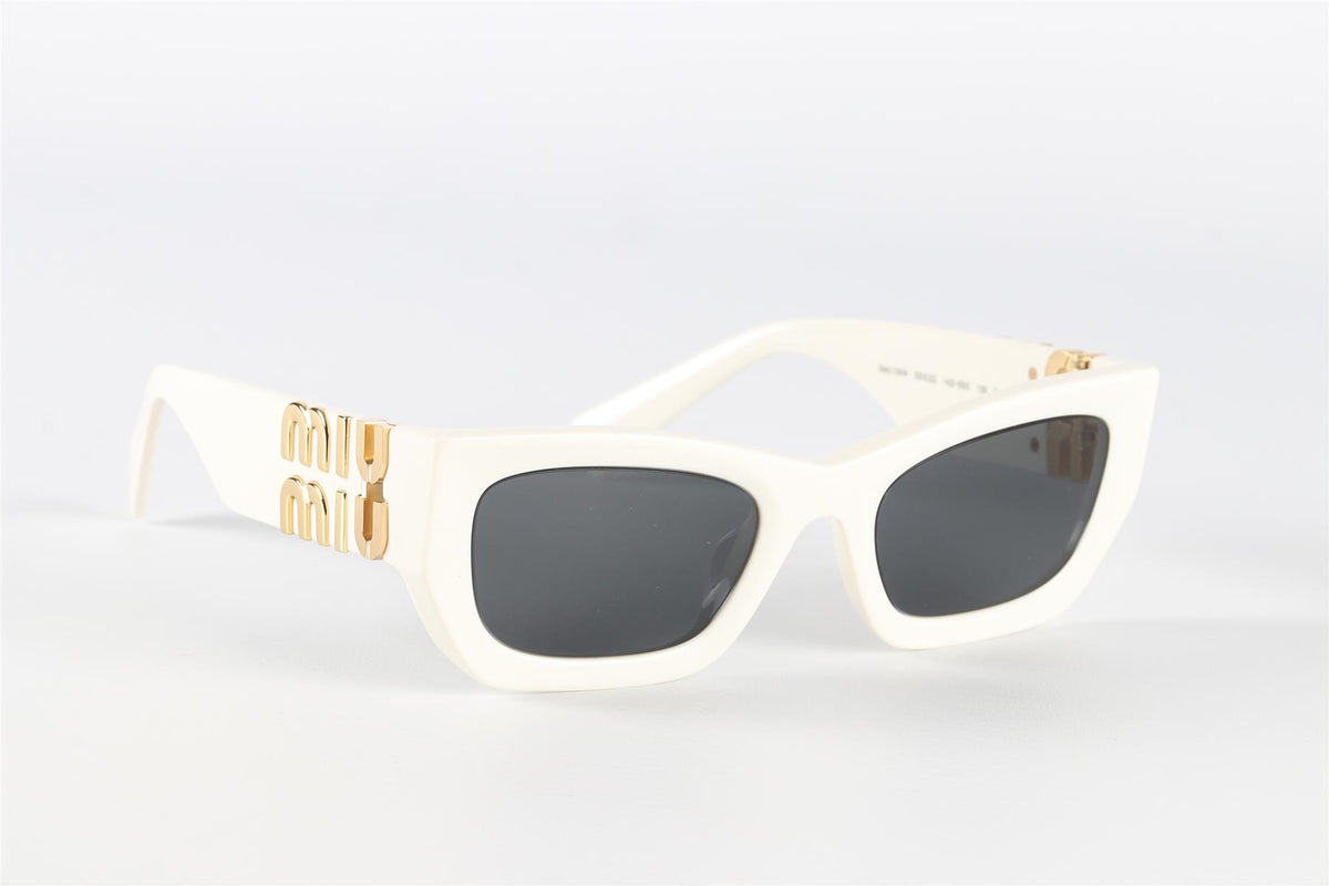 MIU MIU WHITE RECTANGLE FRAME ACETATE SUNGLASSES