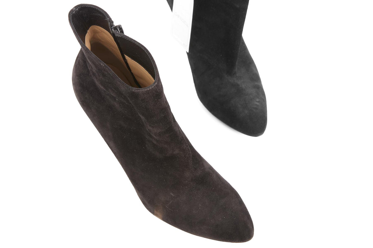 CHRISTIAN LOUBOUTIN BLACK SUEDE ANKLE BOOTS EU 39 UK 6 US 9