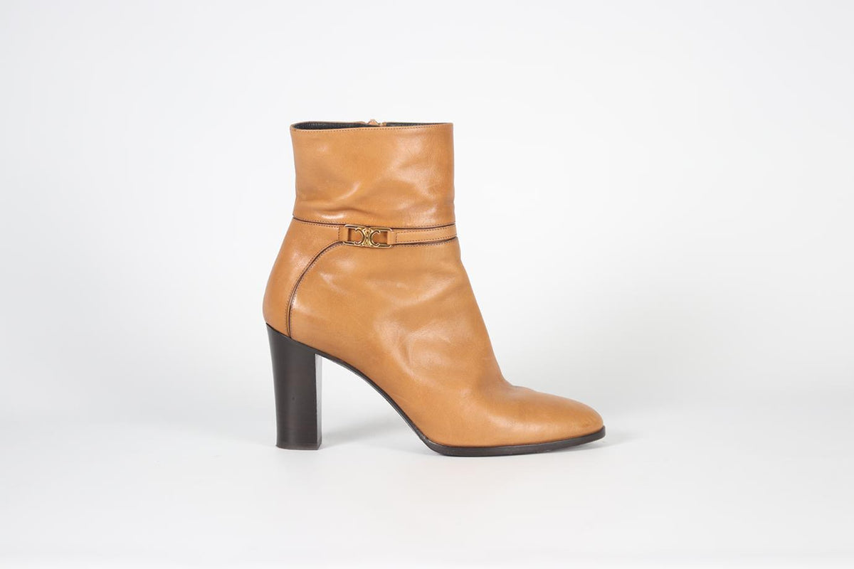 CELINE CLAUDE LEATHER ANKLE BOOTS EU 40 UK 7 US 10