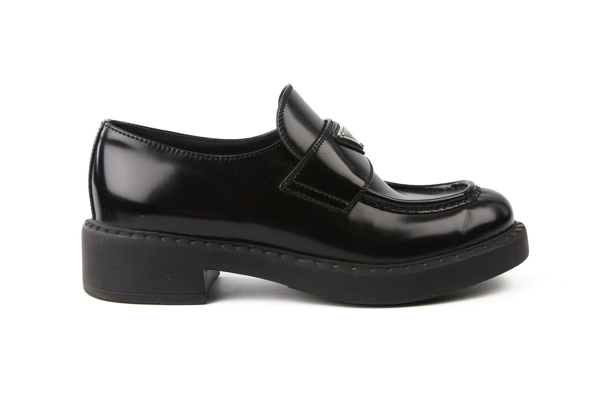 PRADA BLACK LEATHER LOAFERS EU 37.5 UK 4.5 US 7.5