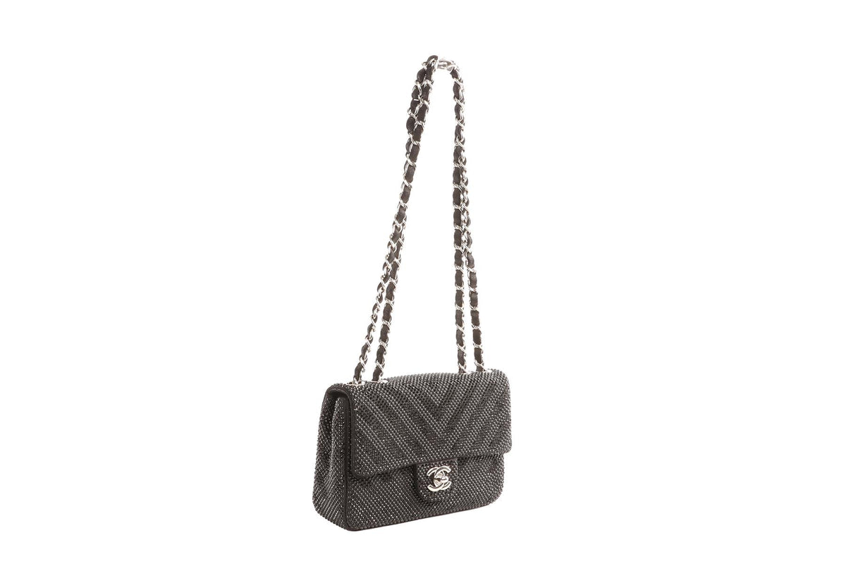 CHANEL BLACK 2017-2018 MINI FLAP CHEVRON STRASS SHOULDER BAG