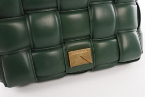 BOTTEGA VENETA GREEN THE CHAIN CASSETTE INTRECCIATO LEATHER SHOULDER BAG