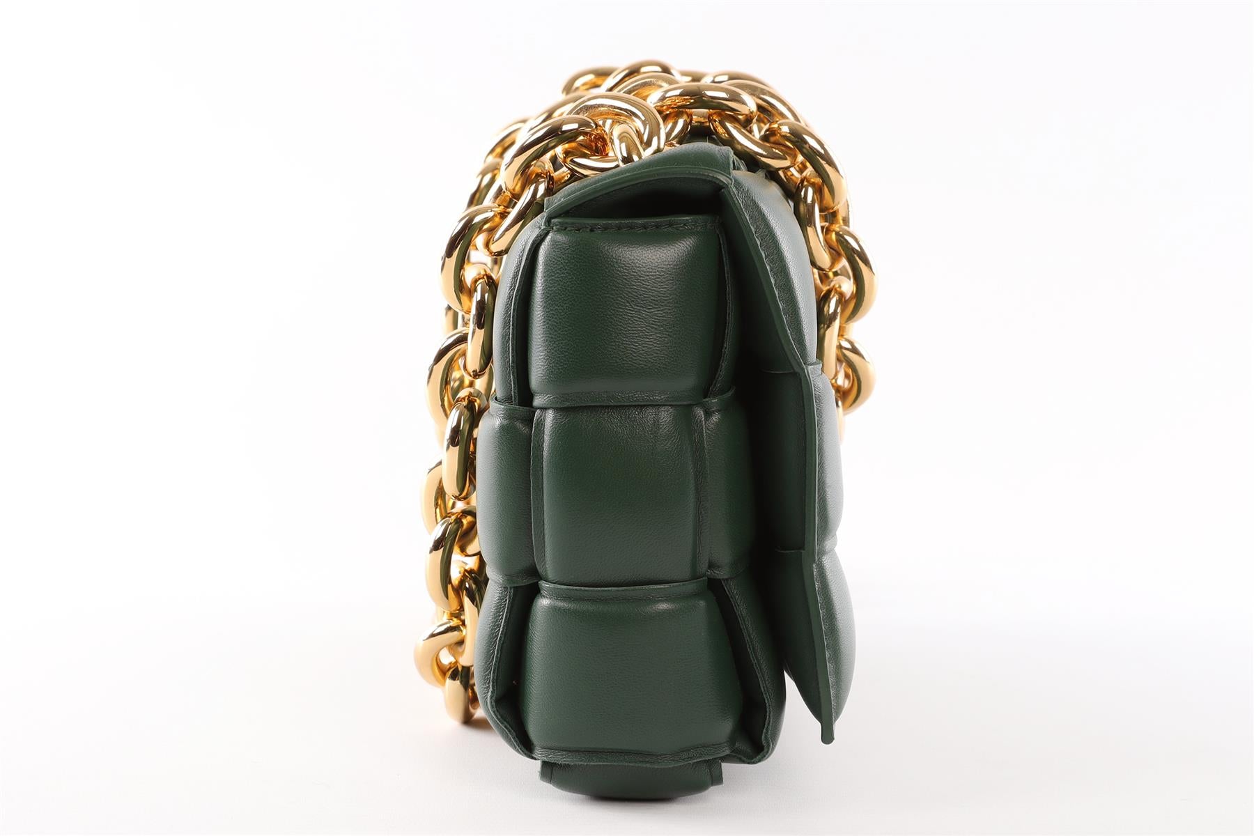 BOTTEGA VENETA GREEN THE CHAIN CASSETTE INTRECCIATO LEATHER SHOULDER BAG
