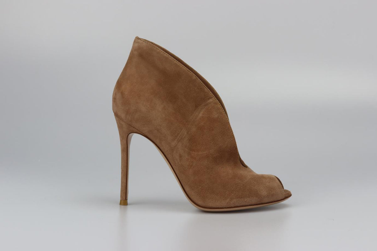GIANVITO ROSSI SUEDE PEEP TOE ANKLE BOOTS EU 38.5 UK 5.5 US 8.5