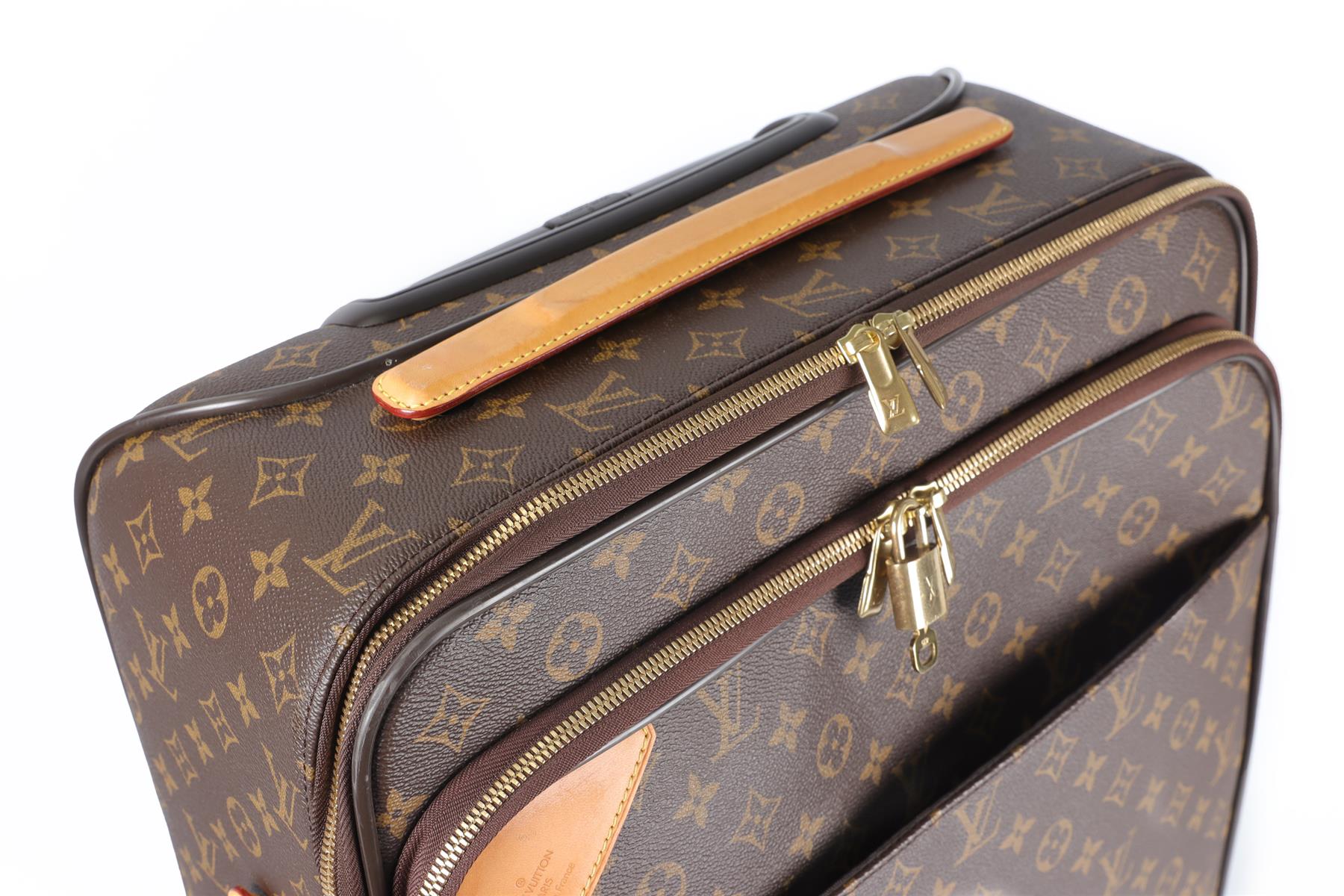 LOUIS VUITTON BROWN 2013 PEGASE LEGERE 55 MONOGRAM COATED CANVAS SUITCASE