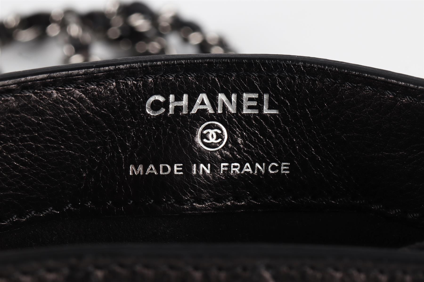 CHANEL BLACK 2011 O-PHONE HOLDER QUILTED SHOULDER BAG