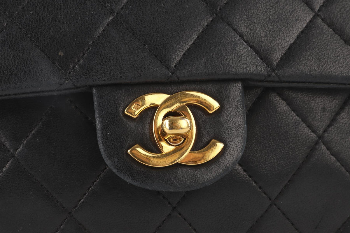 CHANEL BLACK 1986-1988 SQUARE MINI FLAP QUILTED LEATHER SHOULDER BAG