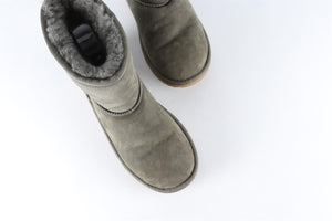 UGG AUSTRALIA GREEN KIDS GIRLS SUEDE BOOTS EU 35 UK 2 US 3