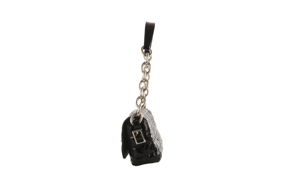 QUENTIN MACKAY BLACK PATENT LEATHER SHOULDER BAG