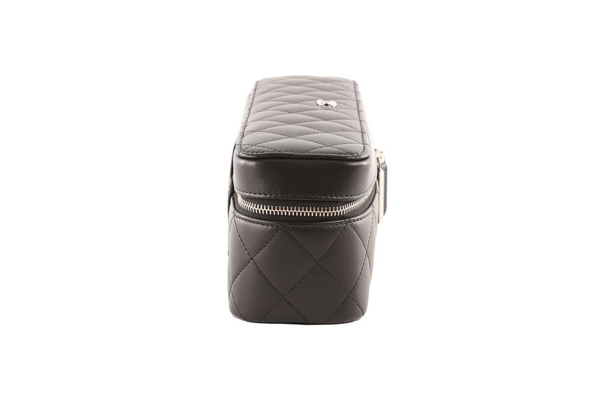 CHANEL BLACK 2016 CC QUILTED LEATHER WATCH CASE