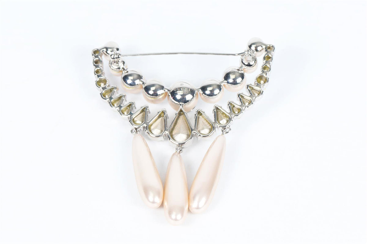 GUCCI SILVER GG CRYSTAL AND FAUX PEARL BROOCH