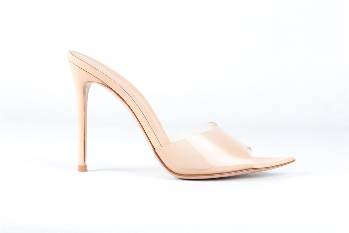 GIANVITO ROSSI NUDE PVC AND PATENT LEATHER MULES EU 40 UK 7 US 10