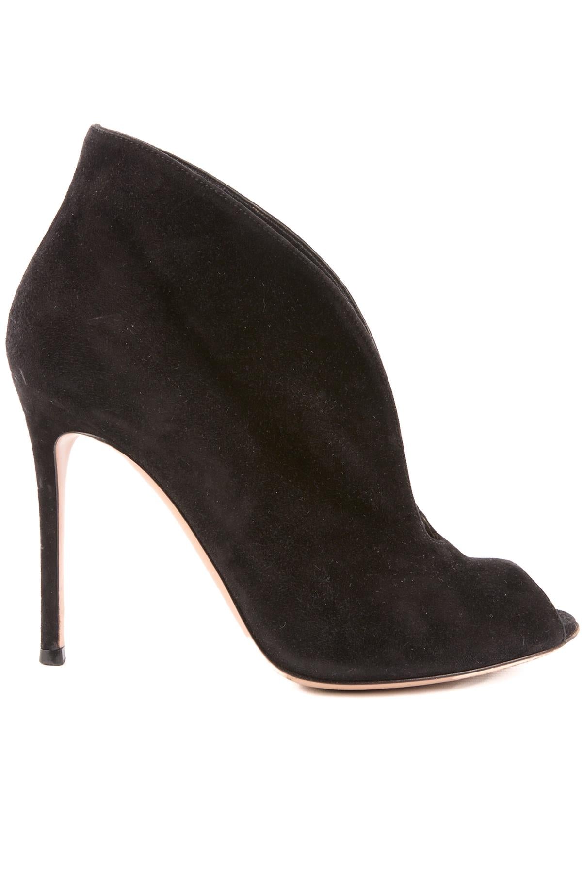 GIANVITO ROSSI BLACK SUEDE ANKLE BOOTS EU 38 UK 5 US 8