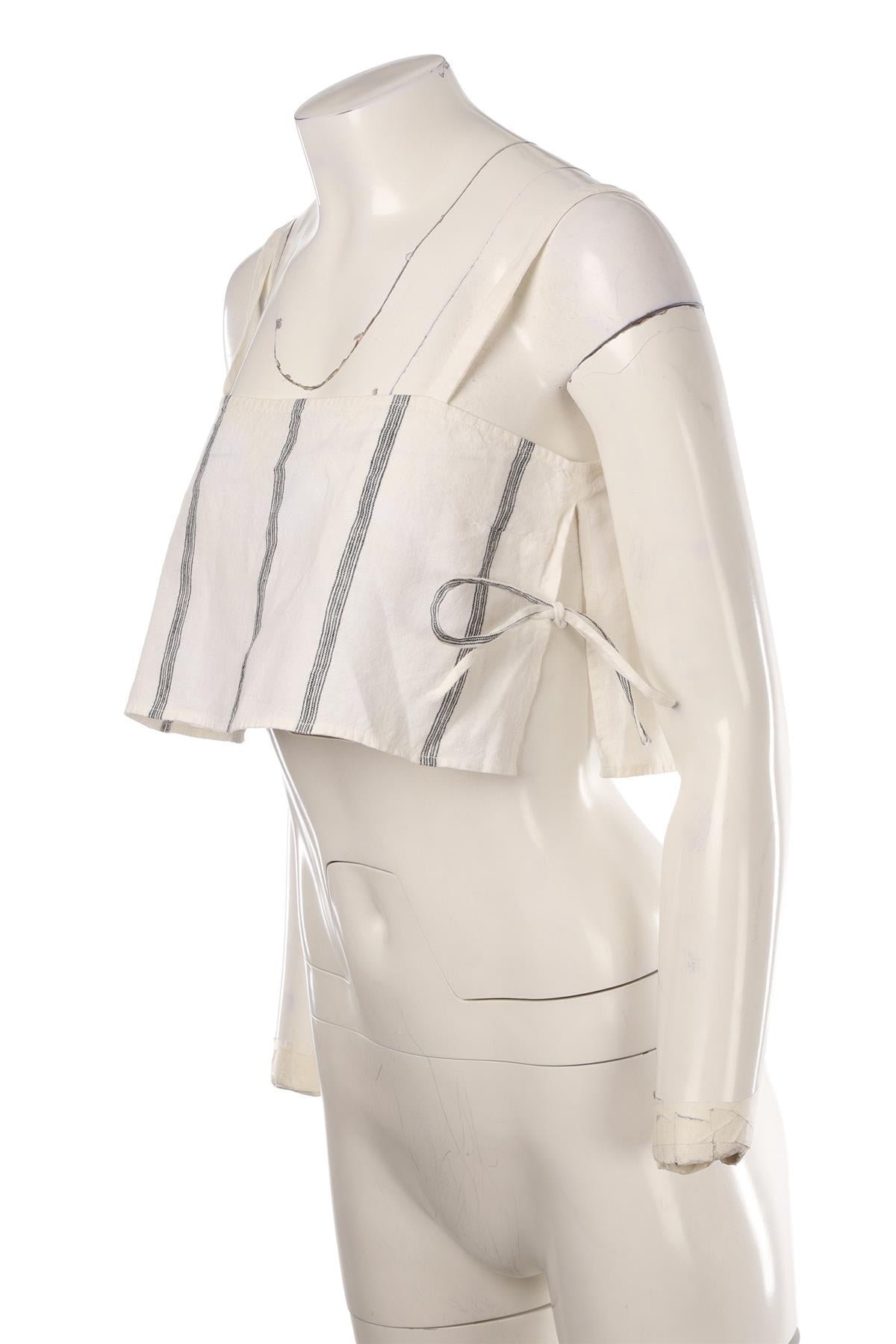 WHITE LINEN TOP