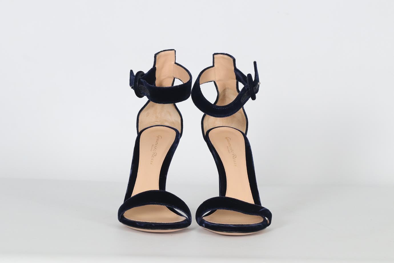 GIANVITO ROSSI VELVET SANDALS EU 38.5 UK 5.5 US 8.5