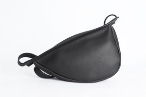 THE ROW BLACK SLOUCHY BANANA SMALL LEATHER SHOULDER BAG