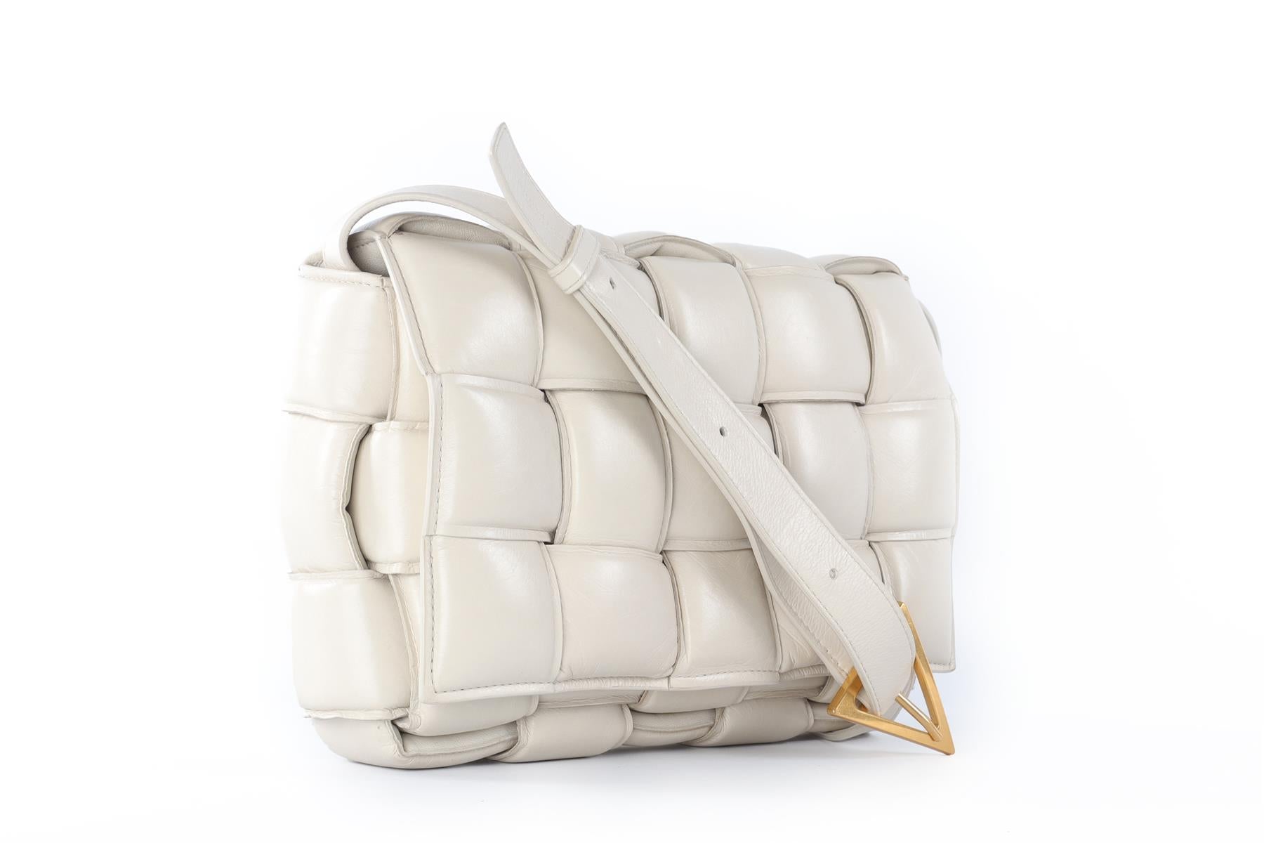 BOTTEGA VENETA ECRU CASSETTE INTRECCIATO LEATHER SHOULDER BAG