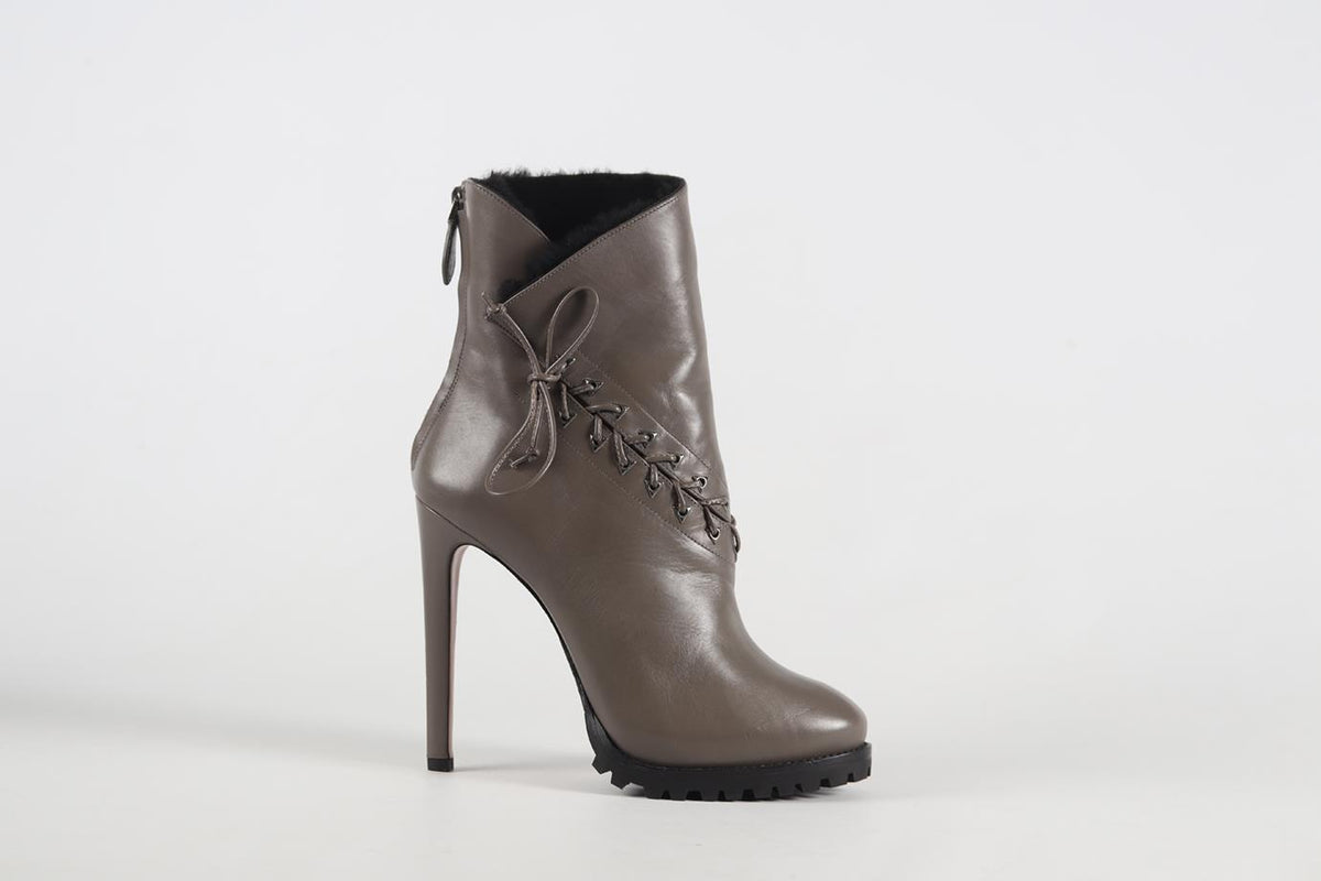 AZZEDINE ALAÏA SHEARLING AND LEATHER ANKLE BOOTS EU 37.5 UK 4.5 US 7.5