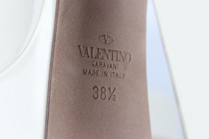 VALENTINO GARAVANI PATENT LEATHER PLATFORM PUMPS EU 38.5 UK 5.5 US 8.5