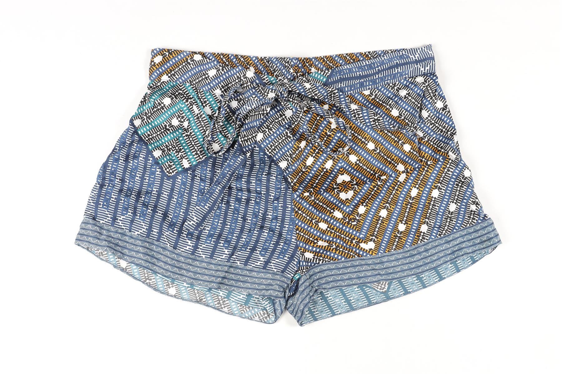 ASCENO BLUE SILK SHIRT & SHORTS SET SMALL