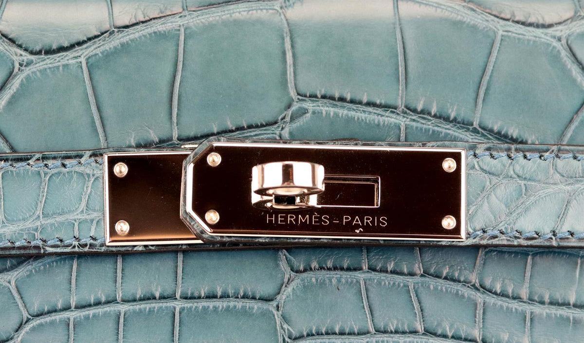 HERMÈS 2015 KELLY 32CM MATTE ALLIGATOR MISSISSIPPIENSIS LEATHER BAG