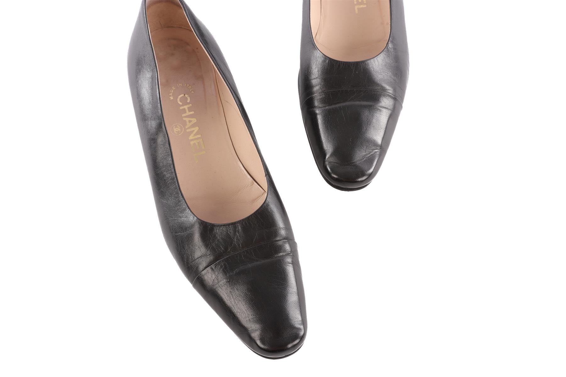 CHANEL BLACK VINTAGE LEATHER BALLET FLATS EU 39 UK 6 US 9