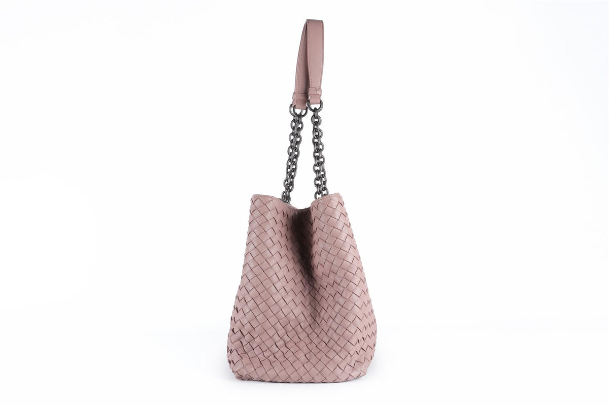 BOTTEGA VENETA PINK DOUBLE CHAIN MEDIUM INTRECCIATO LEATHER TOTE BAG