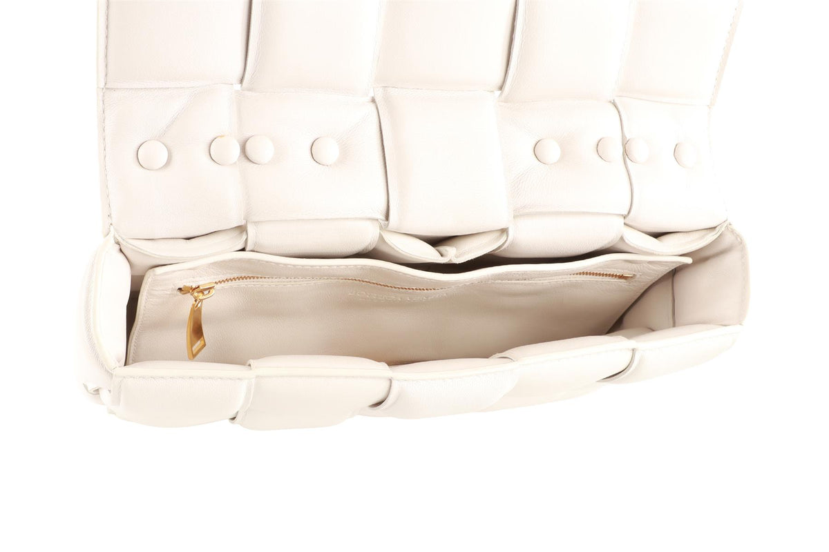 WHITE THE CHAIN CASSETTE INTRECCIATO LEATHER SHOULDER BAG
